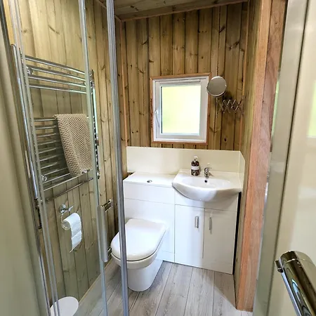 Camping Kingfisher Shepherd's Hut Saint-Mars-sur-la-Futaie